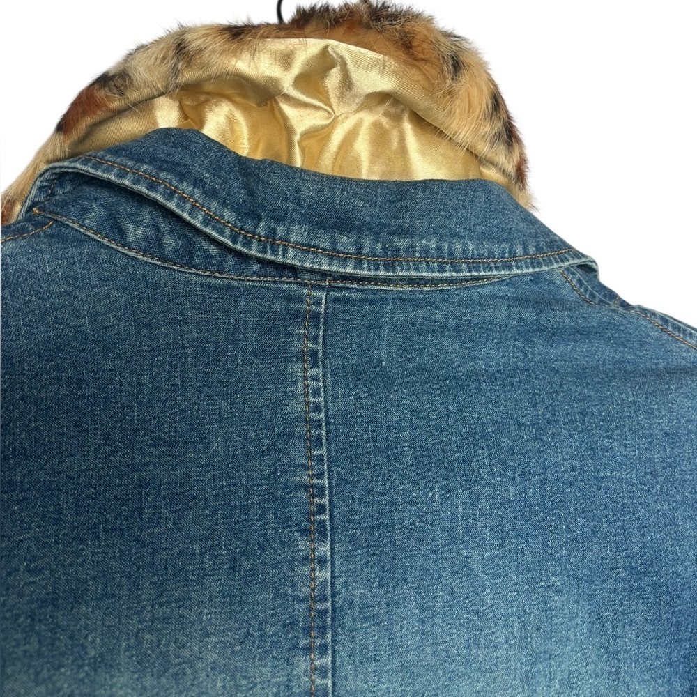 Y2K Berek Denim Faux Cheetah Fur Collar Embellished Jean Jacket Size Small - Picture 9 of 13